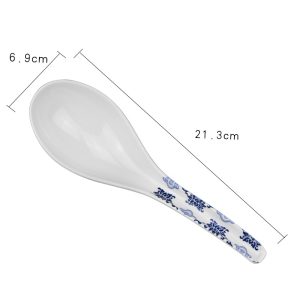 Witte porseleinen lepel met blauw patroon, 21,3 cm lang, breedte 6,9 cm. Ideaal voor soep of rijstgerechten.