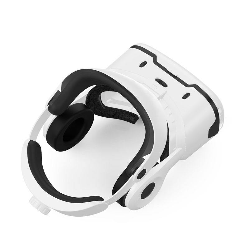 Witte VR-headset voor meeslepende virtuele realiteitservaringen. Ideaal voor gaming en simulaties.