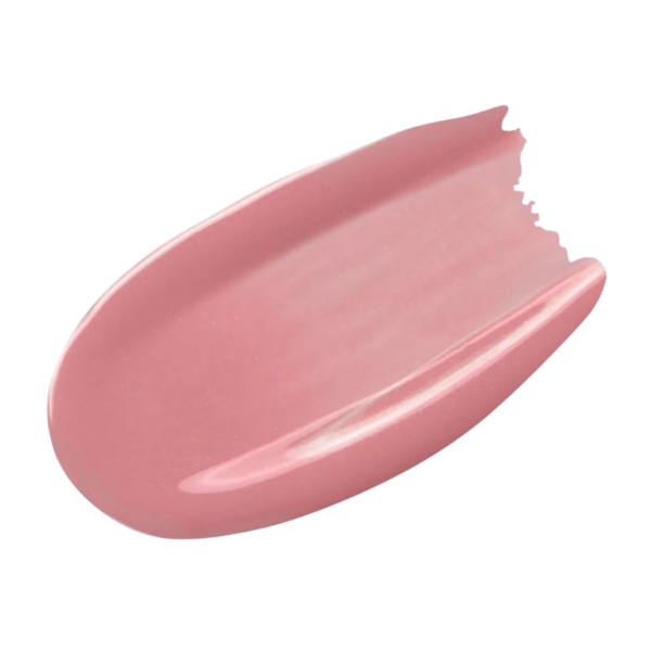 Crème lipstick swatch in zachte roze tint op witte achtergrond voor make-up productpresentatie.