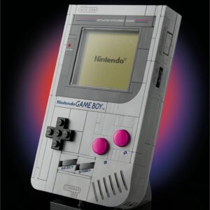 LEGO set van een klassieke Nintendo Game Boy, iconisch ontwerp met details, 18+ bouwplezier, 421 delen.