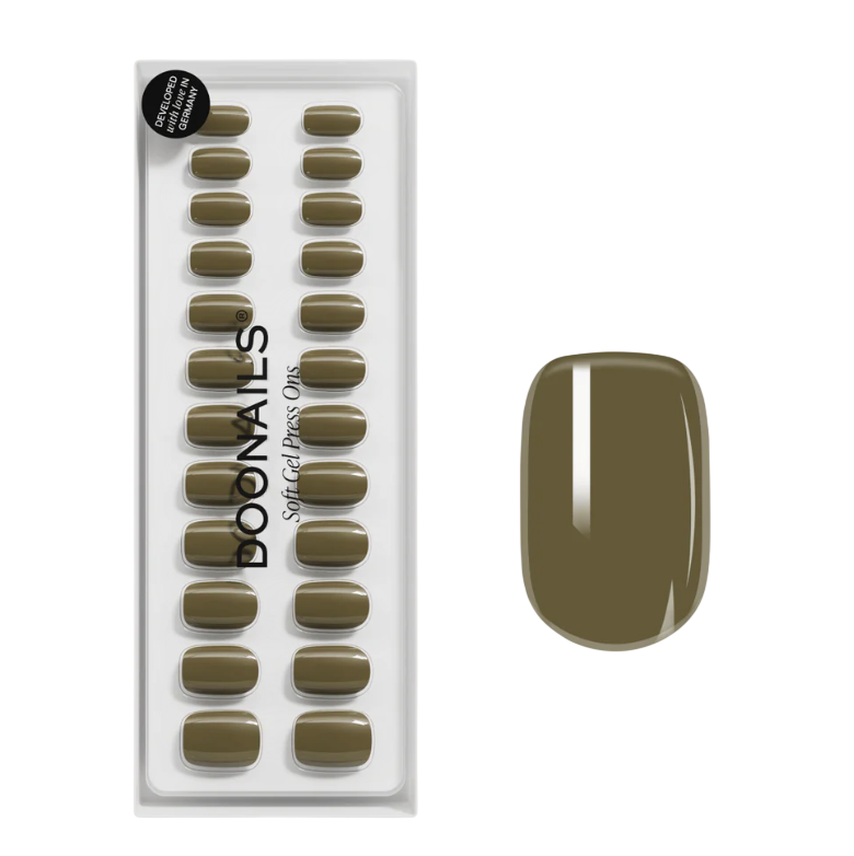 Groene soft gel nagels van Doonails, set van 24. Ontwikkeld in Duitsland voor een stijlvol manicure resultaa.