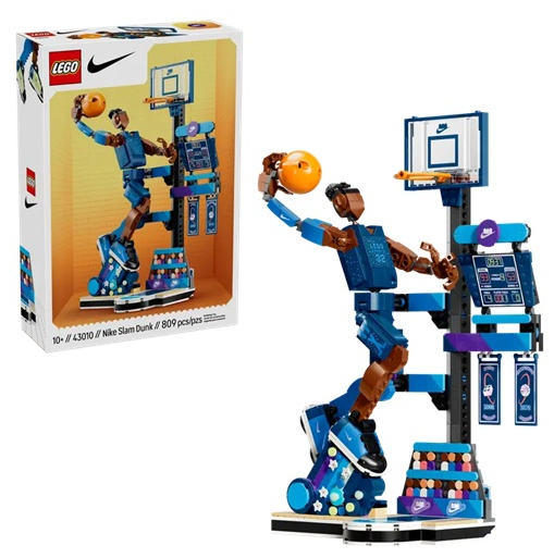 LEGO Nike Slam Dunk set met basketbalfiguur en doos. Bouwplezier voor sportfans en verzamelaars.