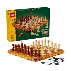 LEGO schaakset 40719 met 743 onderdelen voor strategisch spelplezier, geschikt voor kinderen vanaf 9 jaar.