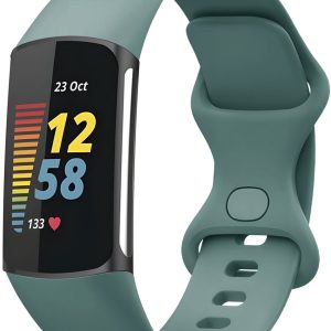 Sportieve smartwatch met gezondheidsmonitoring, hartslagweergave en kleurrijke display in groen. Perfect voor actieve levensstijl.