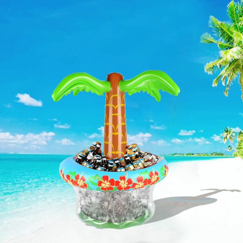 Opblaasbare palmboom koelbox voor drankjes op het strand, ideaal voor warme zomerdagen en feesten in de tuin.