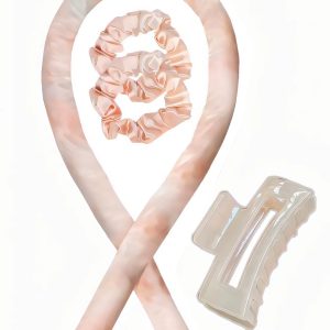 Roze haaraccessoires: een zachte haarband, scrunchies en een transparante haarclip voor stijlvolle kapsels.