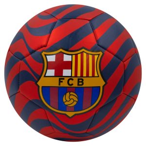 Voetbal met het logo van FC Barcelona in rood en blauw design, perfect voor fans en wedstrijden.